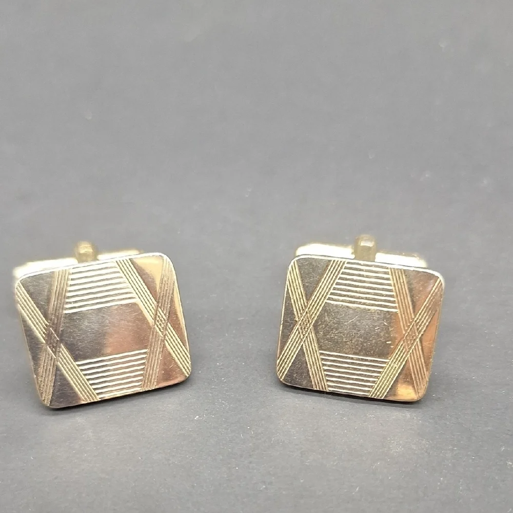 Vintage Gold Tone Geometric Cufflinks